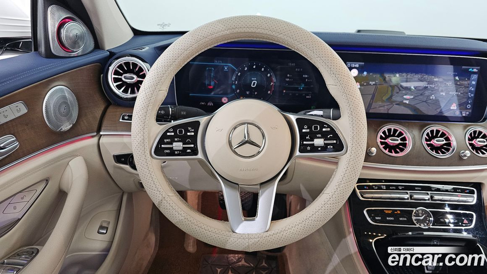 Mercedes-Benz E-Class W213 E300 4MATIC Exclusive (04.2020)