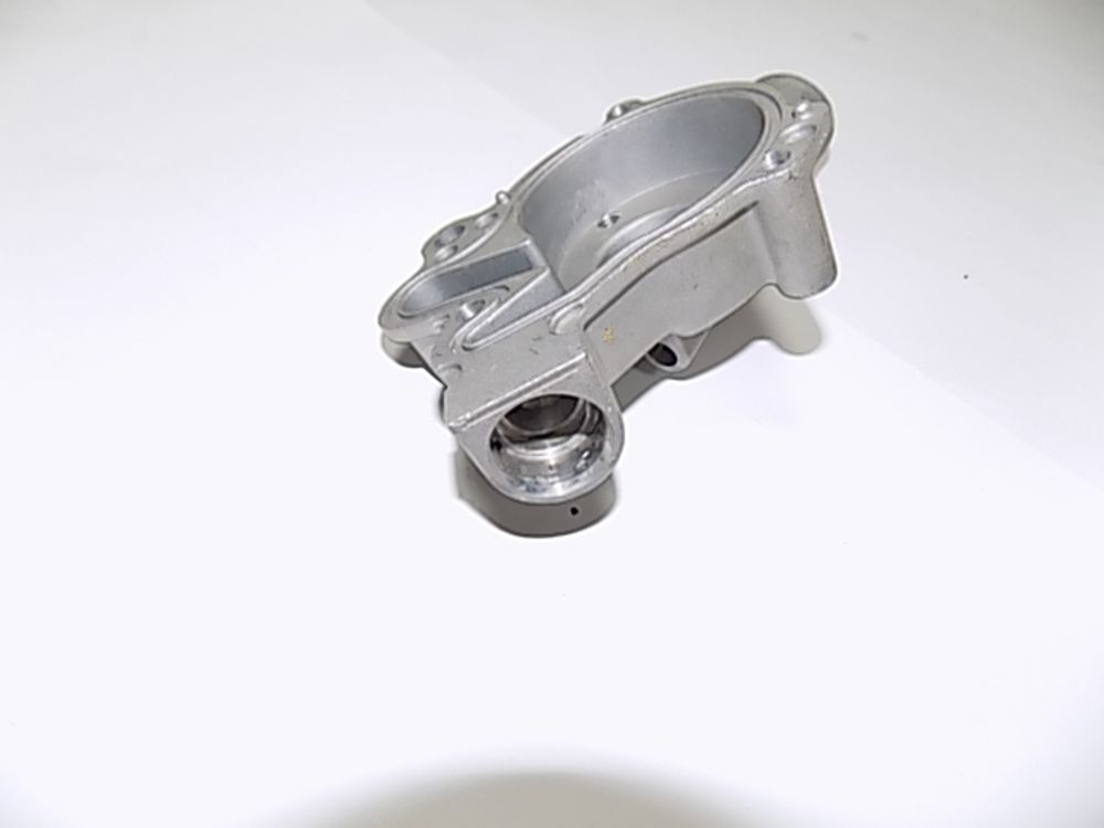 Крышка насоса водяного KM2V80/Water pump cover