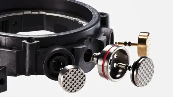 Наручные часы Casio GG-B100-1A3