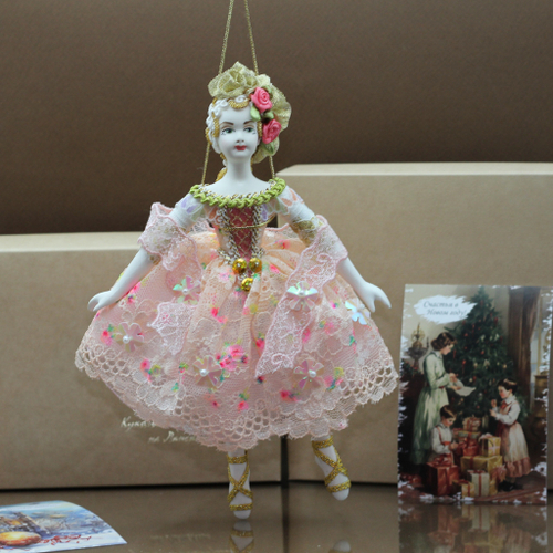 Эксклюзивная ёлочная игрушка Балерина в костюме Фея цветов 1