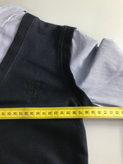 Кофта Ostin для школьных будней, на 7/8 лет