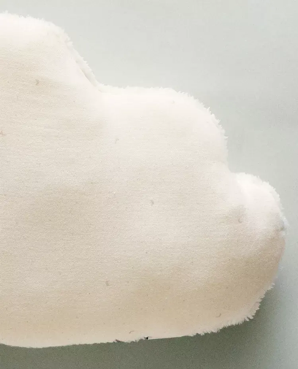 ZARA HOME ДЕТСКАЯ ПОДУШКА- ОБЛАКО ИЗ ИСКУССТВЕННОГО МЕХА, ЭКРЮ