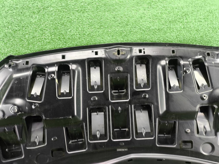 Капот Mercedes V w447 (2014-н.в.)