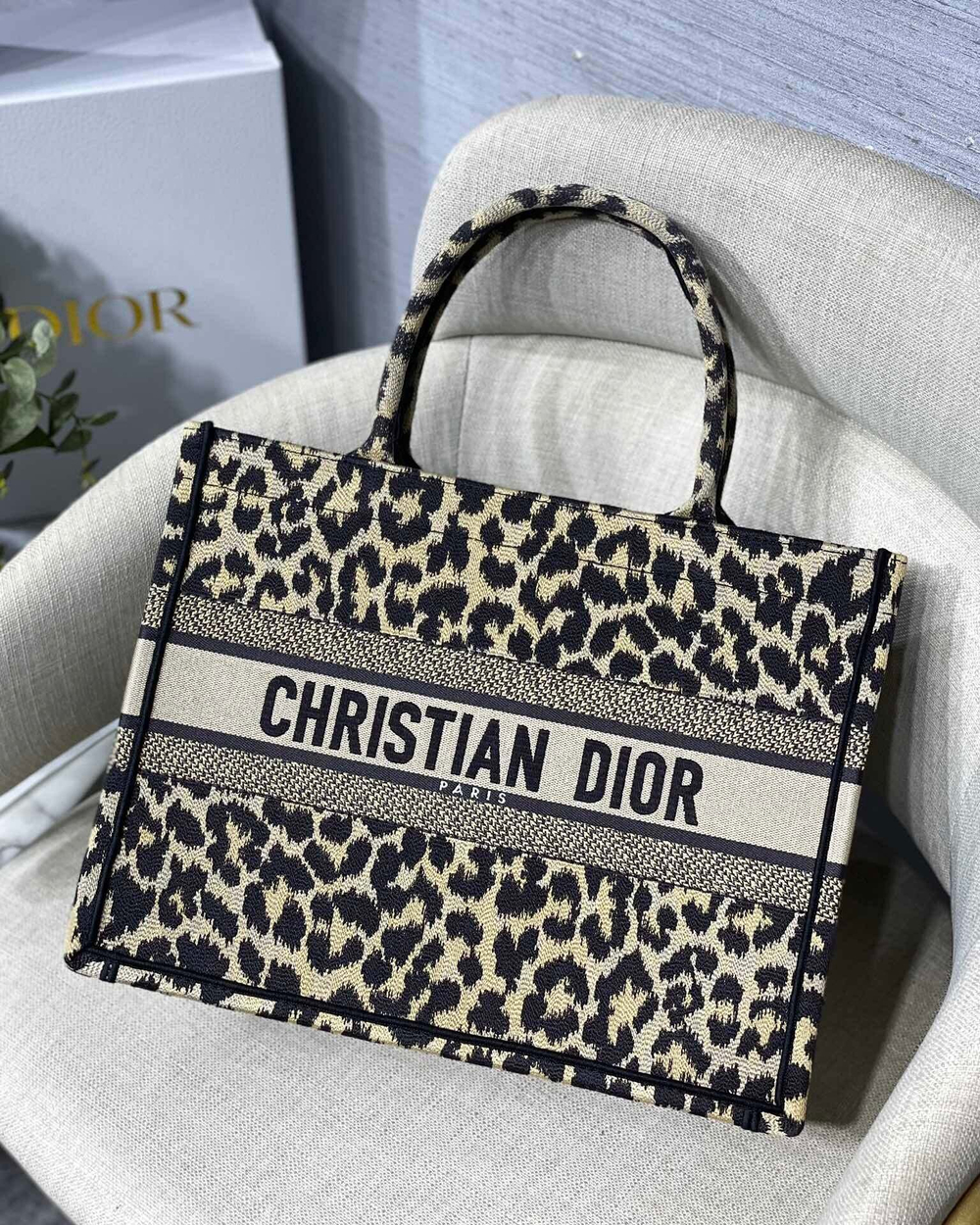 Christian Dior Book Tote 36 cm