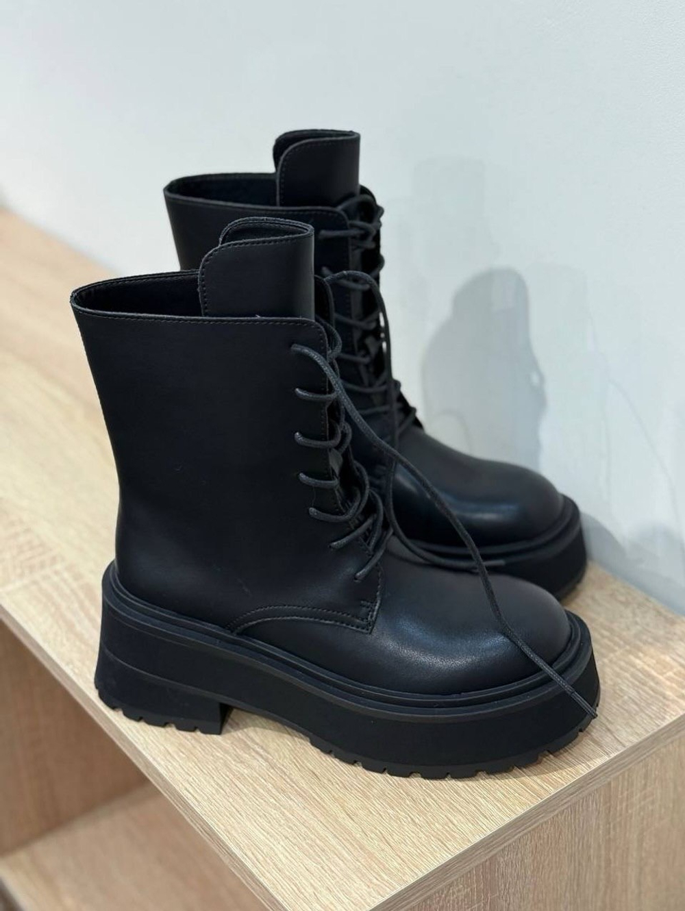 Ботинки из натуральной кожи