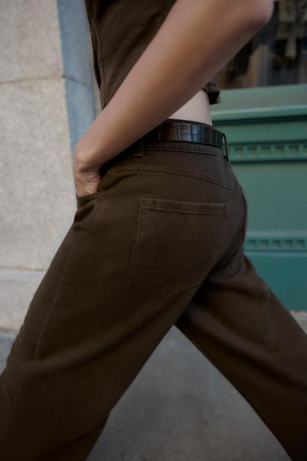 ZARA ДЖИНСЫ Z1975 С ШИРОКИМИ БРЮЧИНАМИ, ВЫСОКОЙ ПОСАДКОЙ И РЕМНЕМ, КОРИЧНЕВЫЙ