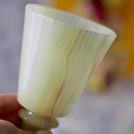 Кашпо кубок на ножке Оникс природный, D8.5 x H13 см.