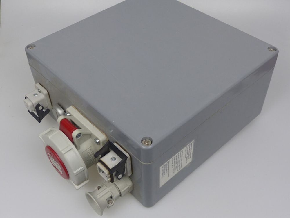 Цифровой коммуникатор SONSTIGES D-9500 222A