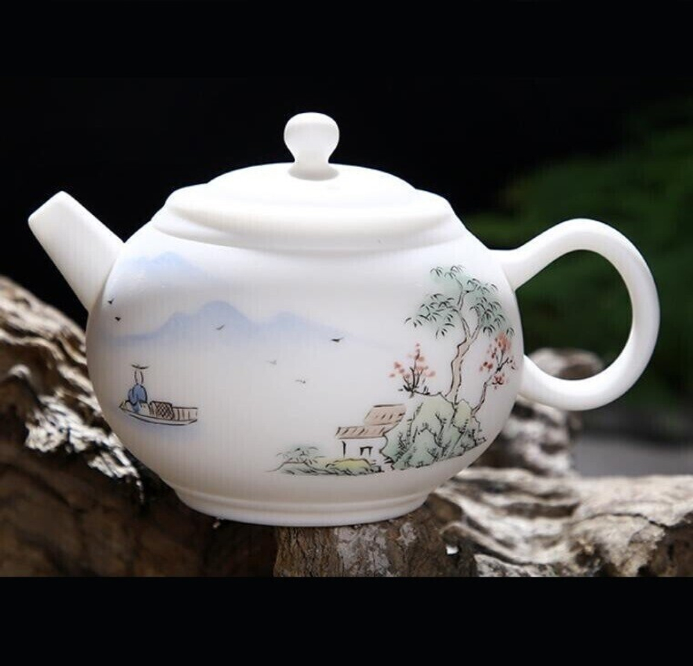 242098.6 Чайник МАТОВЫЙ НЕФРИТ "Горное озеро"  250мл, фарфор белый