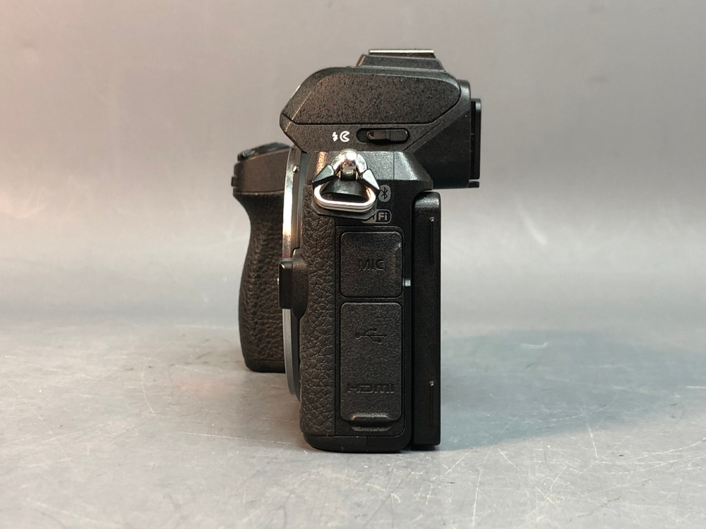 Nikon Z50 Kit Z DX 16-50mm 11.420 кадров,без русского языка