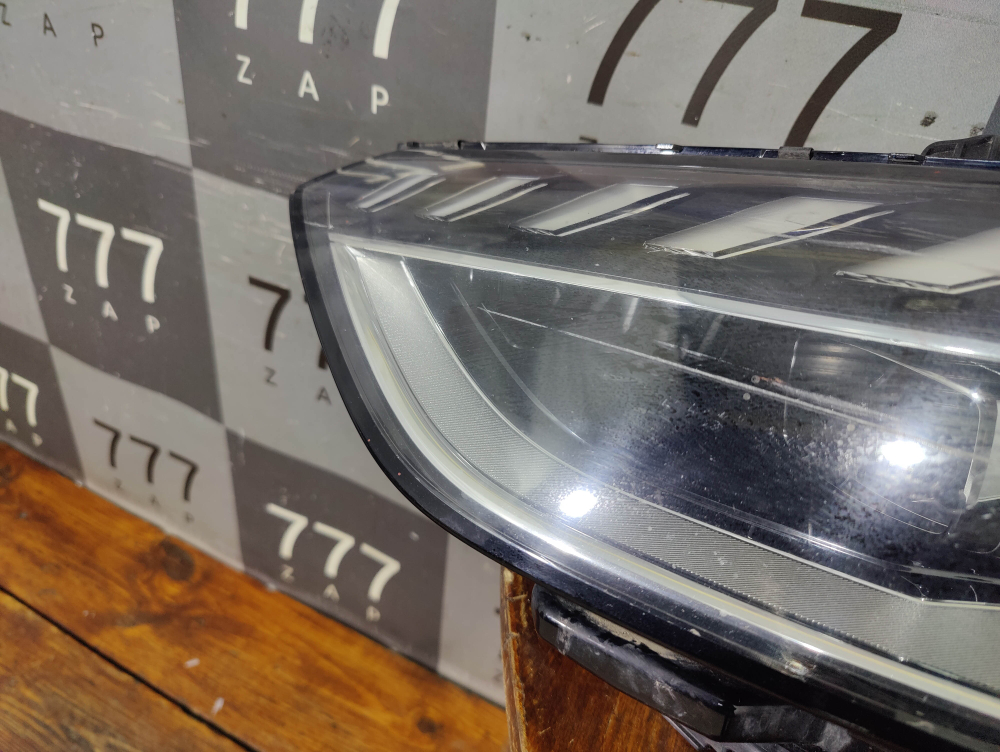 Фара левая LЕD Audi A4 (B9) 19-нв Б/У Оригинал 8W0941033D
