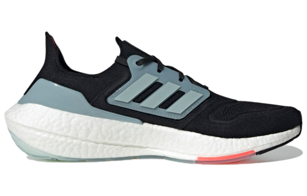 Кроссовки Adidas Ultraboost 22