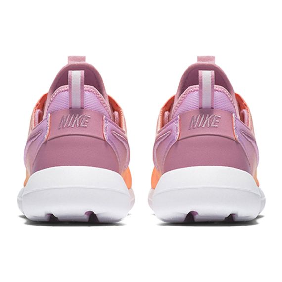 NIKE Roshe Two Беговые кроссовки Низкие Женские