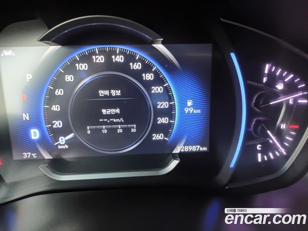 Hyundai Santa Fe TM Бензин 2.0T 2WD (06.2020)