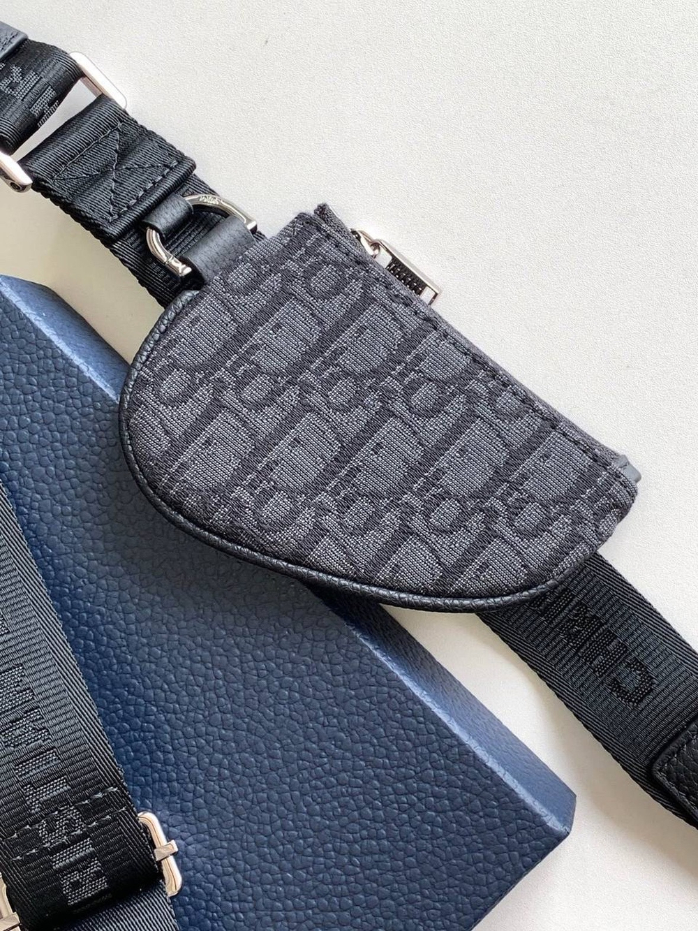 Сумка через плечо Christian Dior