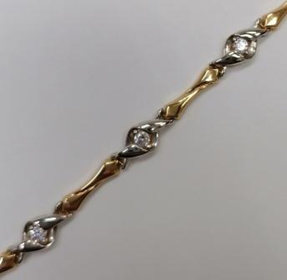 Браслет из золота с фианитами