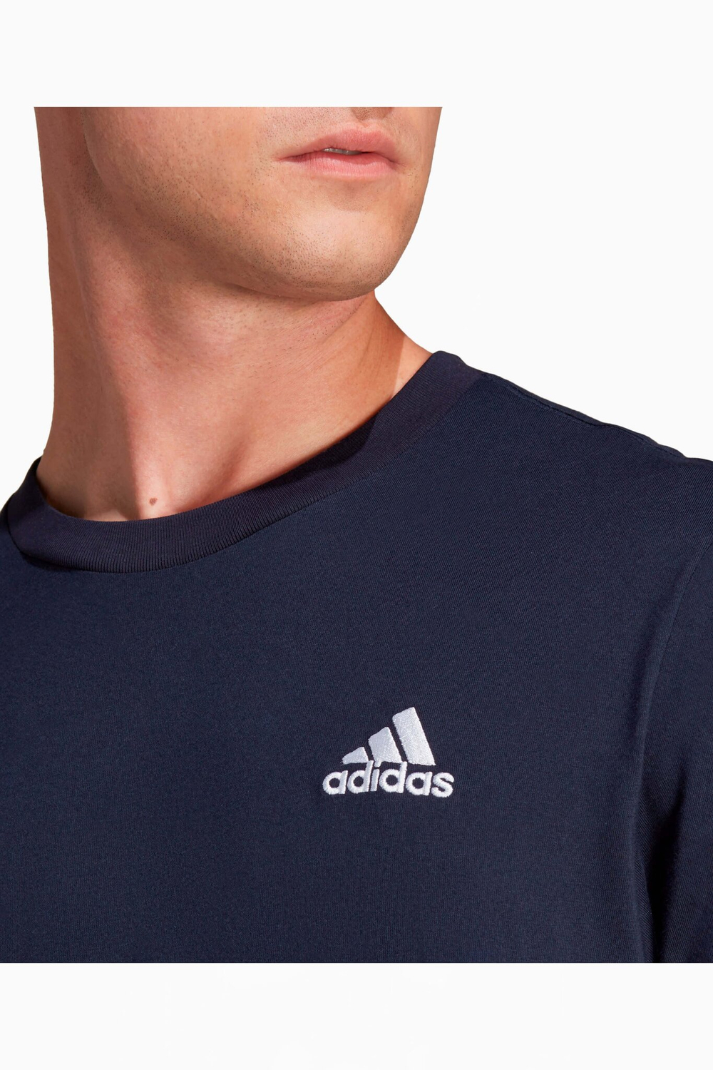 Футболка adidas Essentials Single