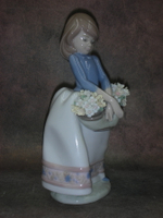 Статуэтка. Фарфор. Майские цветы. Lladro. Испания