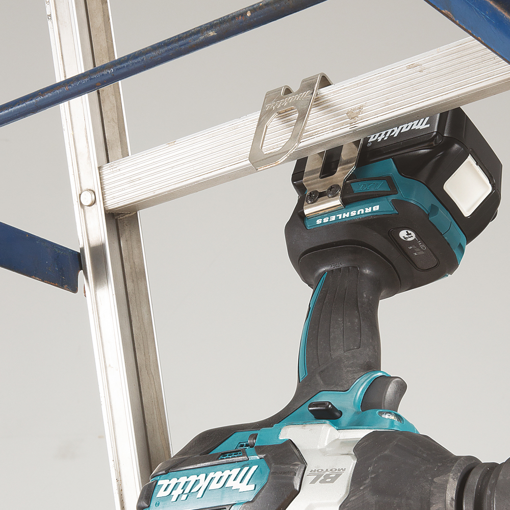 Аккумуляторный гайковёрт Makita DTW1001Z(A)