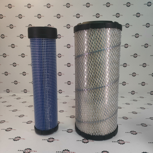 Комплект воздушных фильтров | 32/919001, 32/919002, 02/971664, P772579, 26510337  | ARM