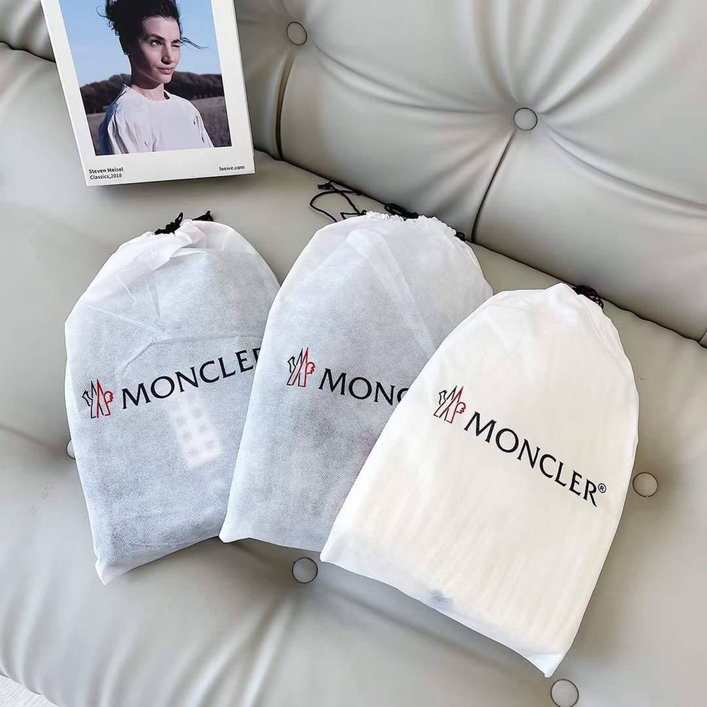 Шапка Moncler, арт. 469785284