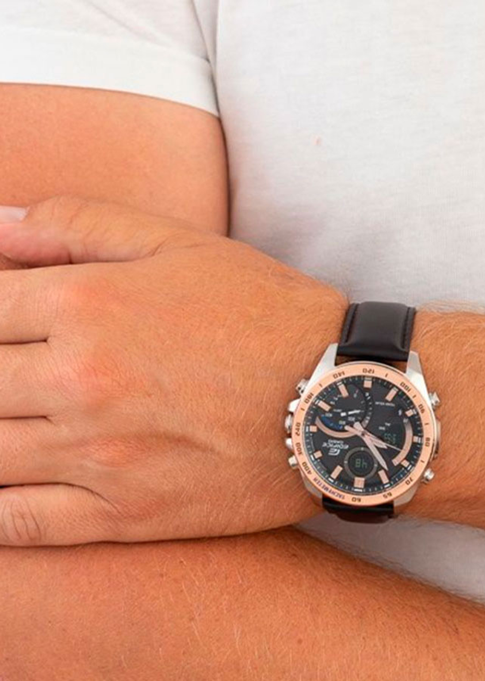 Часы Casio ECB-900GL-1B