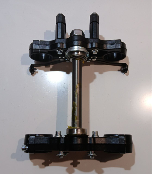 Траверса в сборе+подшипники+гайки Мотоцикл Apollo M3 300