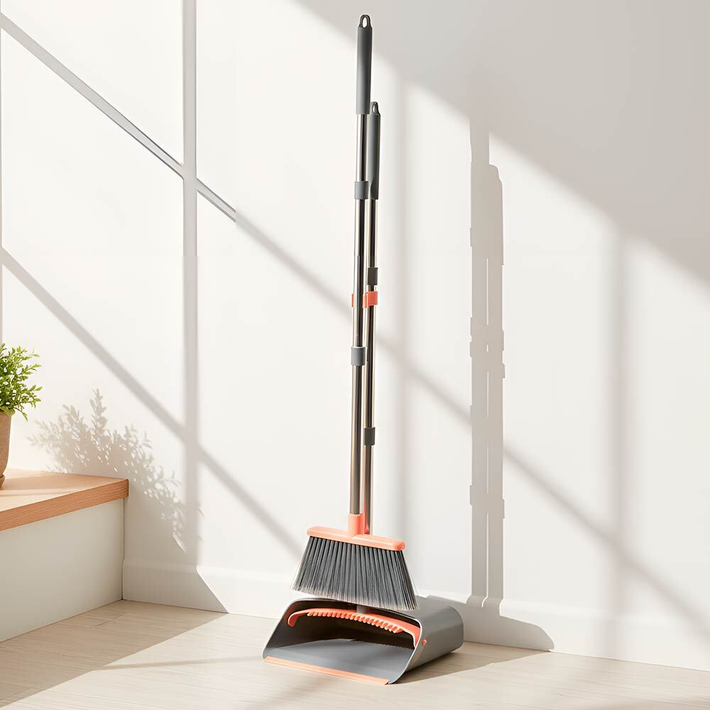 Набор для уборки: совок-ловушка, щетка с рукояткой 106,5см, LV-B03