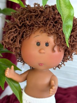 Кукла Nines виниловая 23см Little Mia Latina без одежды (3199WL9)