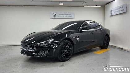 Maserati Ghibli 2.0 프라그먼트 Editions (05.2022)