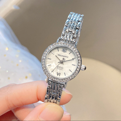 Zgo Sanrio Co branded Quartz Movement Alloy Strap Watch Women"s Watch Mother of Pearl Color Watch Dial