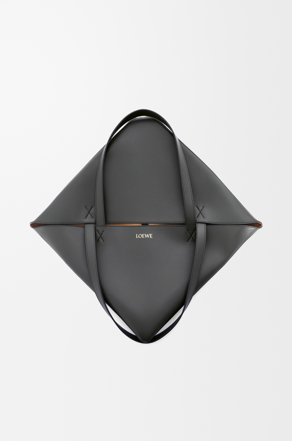 Loewe Сумка-тоут XL Puzzle Fold из блестящей телячьей кожи, черный