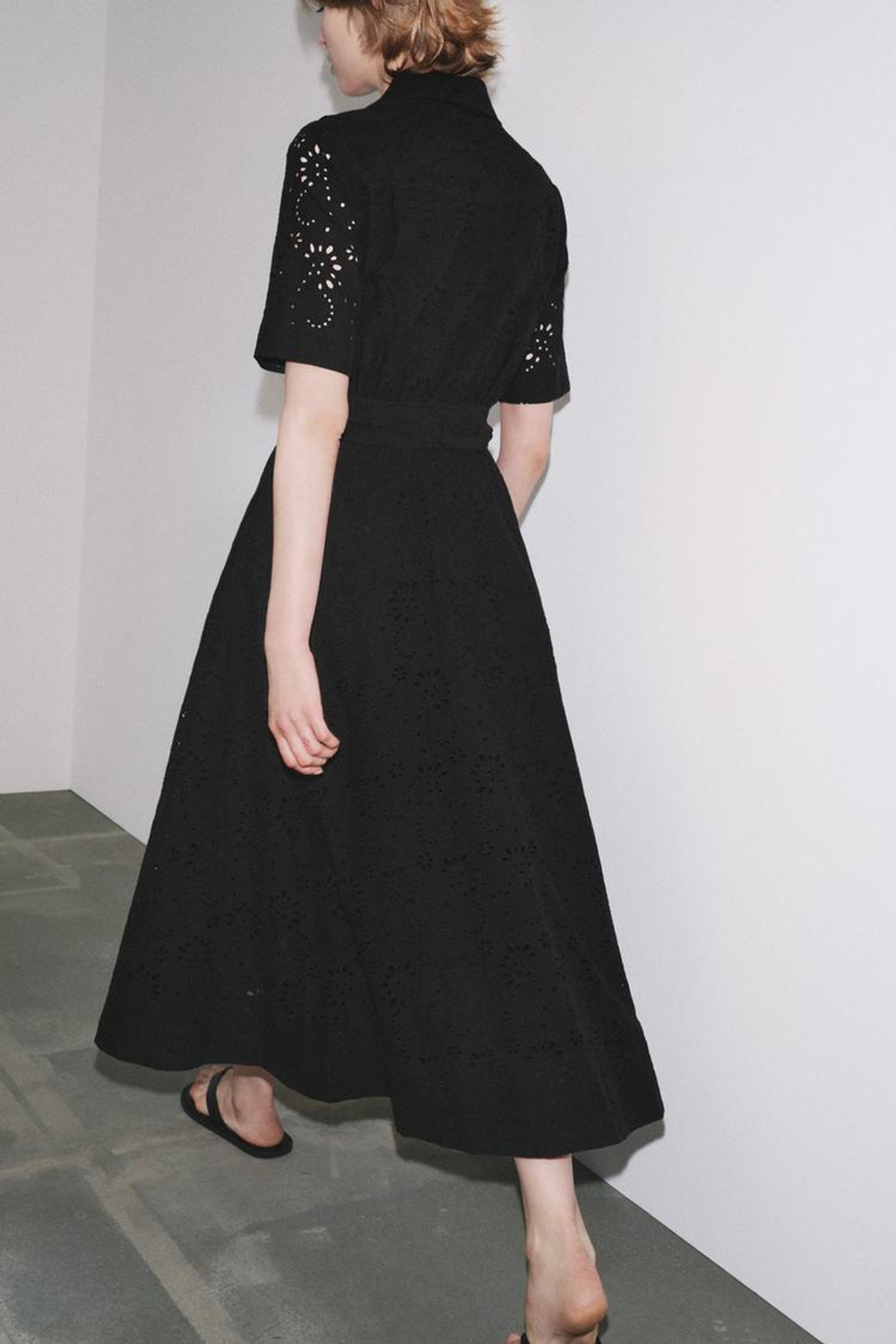 ZARA ПЛАТЬЕ-РУБАШКА С ВЫШИВКОЙ — ZW COLLECTION, ЧЕРНЫЙ