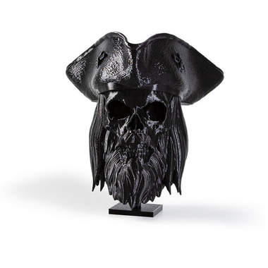Бородатый череп в пиратской шляпе, фигурка для декора интерьера, арт-объект, 3D печать, черный 14 см.