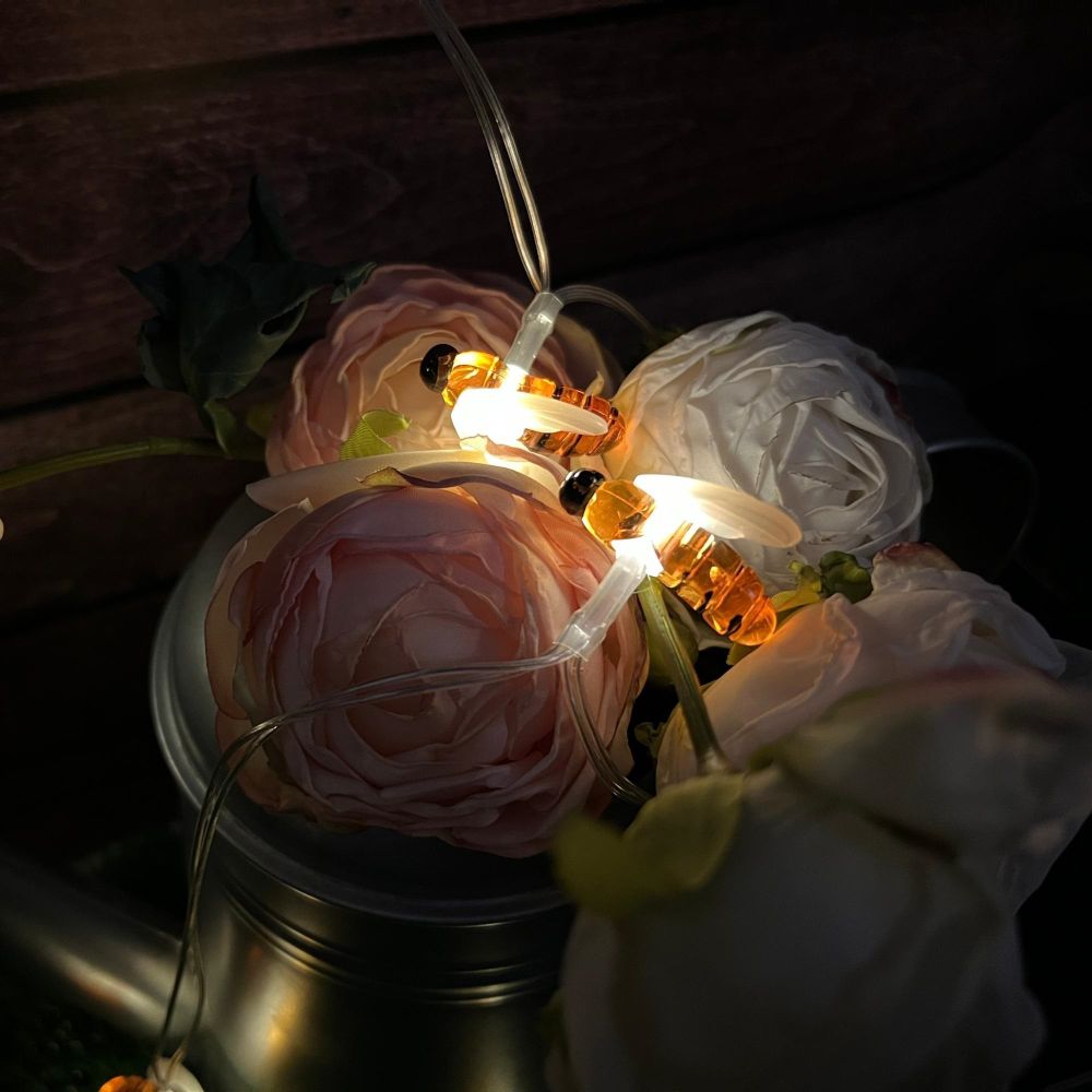 USL-S-127-PT4000 BEES Садовая гирлянда на солнечной батарее Пчелки. 20 светодиодов. Теплый белый свет. 1xАА Ni-Mh аккумулятор в-к. IP44. TM Uniel.