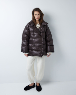 Пуховик двубортный укороченный темный шоколад