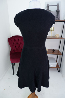 Платье трикотажное черное 40-42 размер