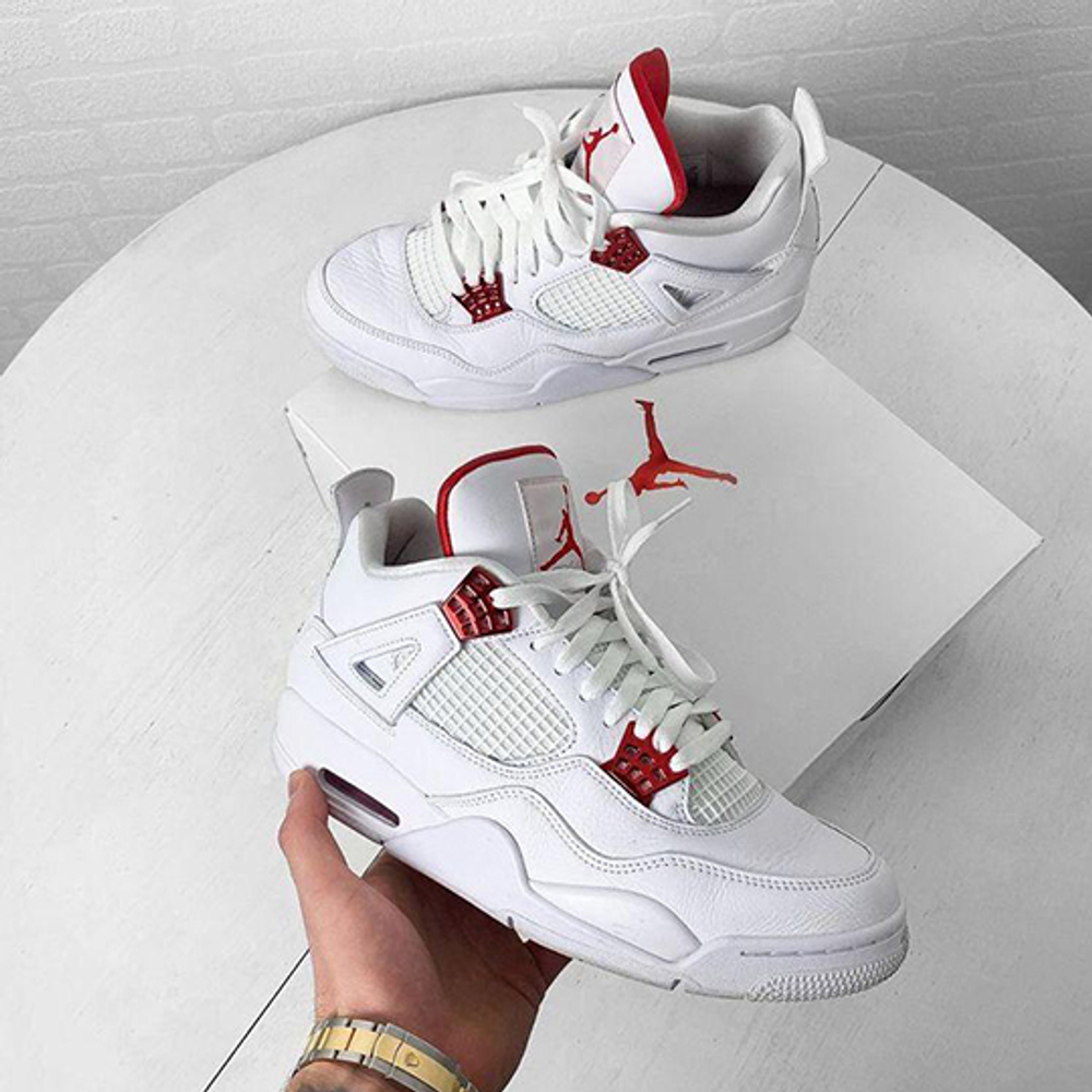 Air Jordan 4 Red Metallic