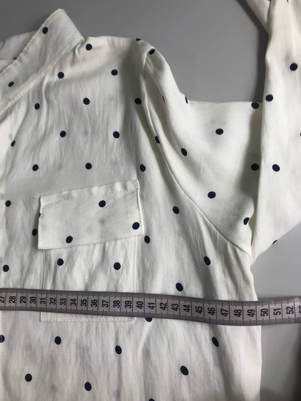 Блузка в игривый горошек, визуально на 46 размер