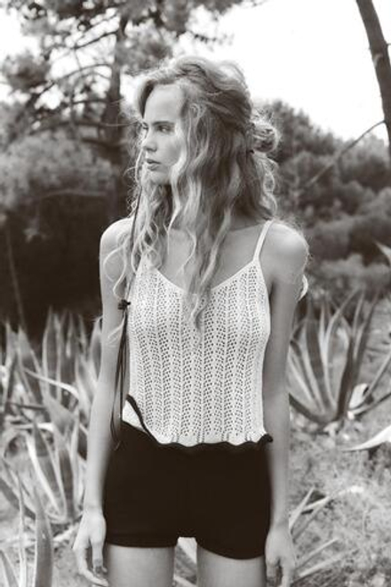 ZARA ТОП АЖУРНОЙ ВЯЗКИ С КОНТРАСТНОЙ ДЕТАЛЬЮ, ЭКРЮ