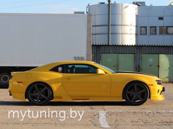 Комплект накладок на пороги для Chevrolet Camaro SS,RS