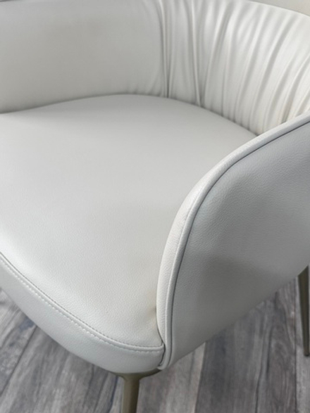 Стул М-City DISAUR Бруно (Bruno) Молочный Milk T1-02, Экокожа, Шампань