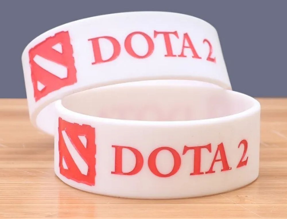 Браслет Dota 2 белый силикон