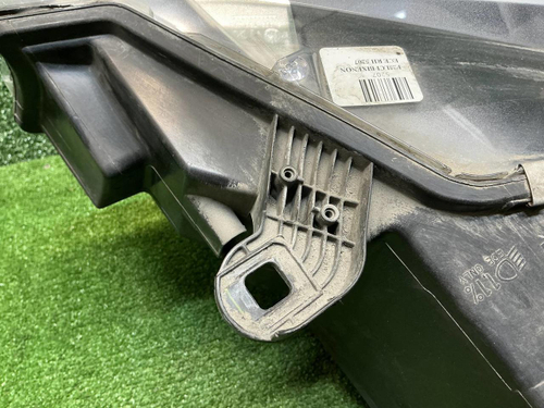 Фара правая BMW X3 F25 (2014-2017) ксенон