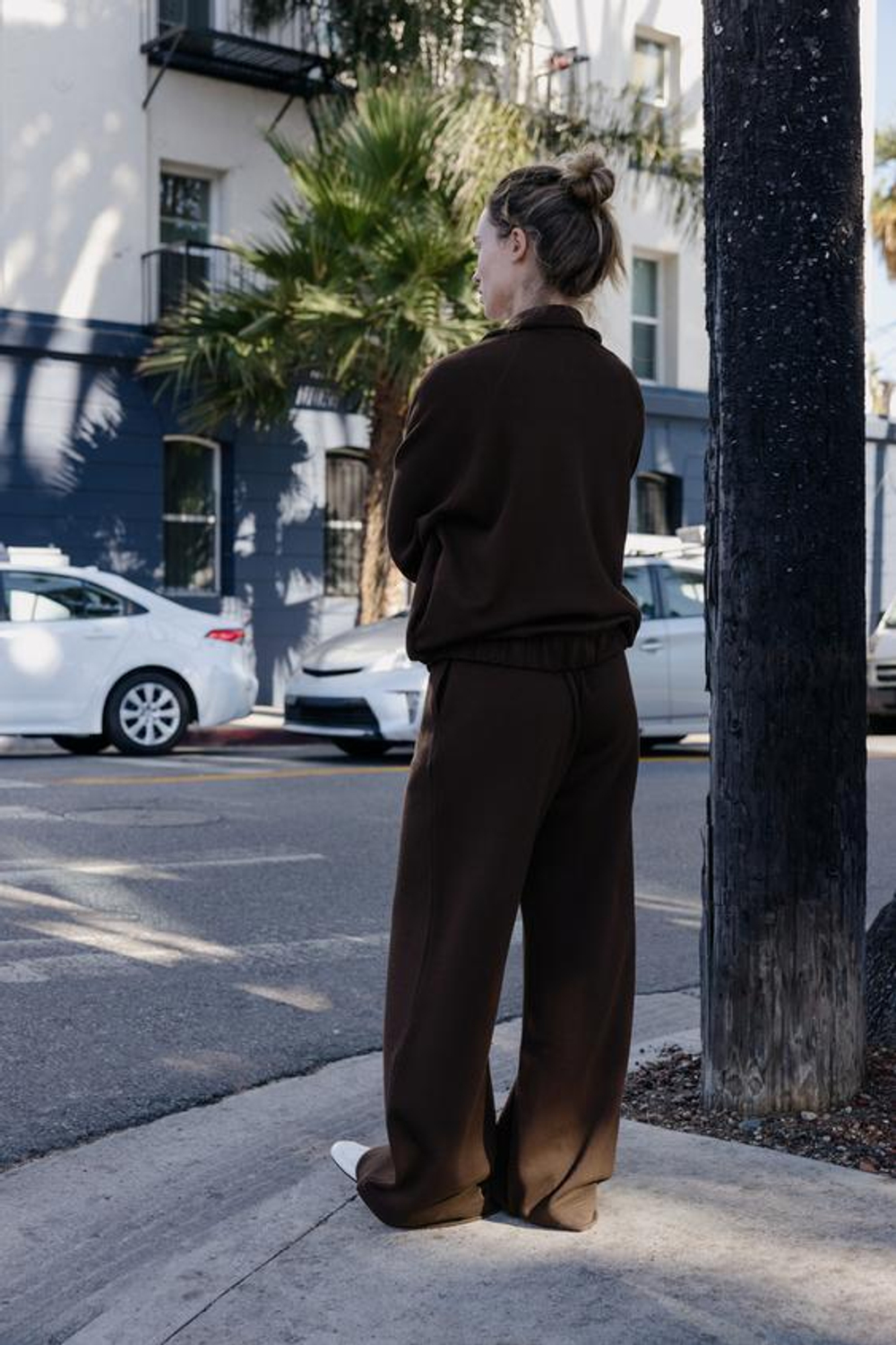 ZARA БРЮКИ ПРЯМОГО КРОЯ ИЗ МЯГКОЙ ТКАНИ, ШОКОЛАДНЫЙ