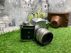 Exakta Jhagee Dresden + Biotar 2/58mm