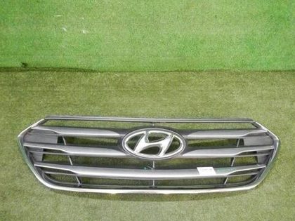Решетка радиатора Hyundai Santa Fe 3 (2015-2018)