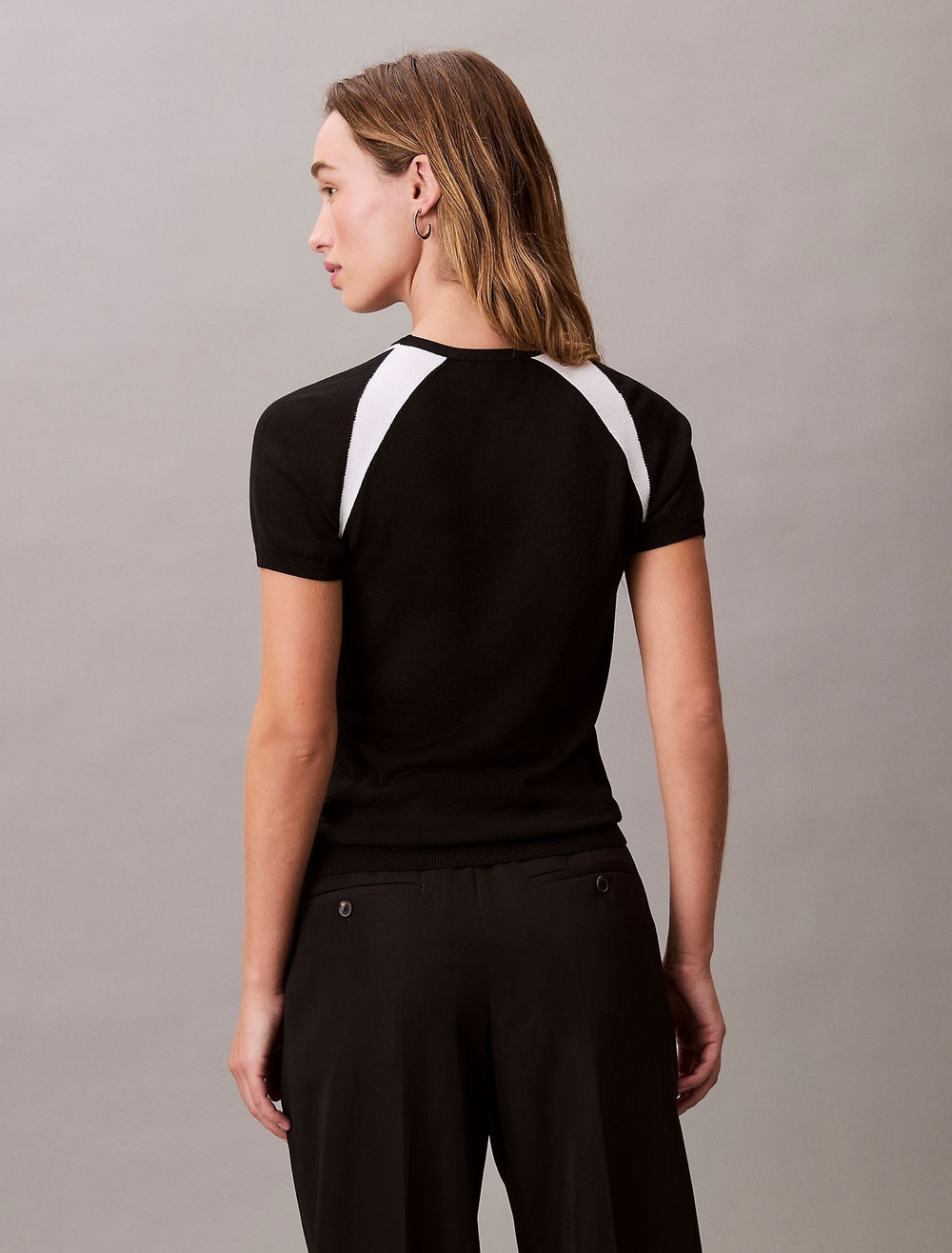 Футболка Calvin Klein Logo Graphic Raglan Sleeve Slim T-Shirt Black