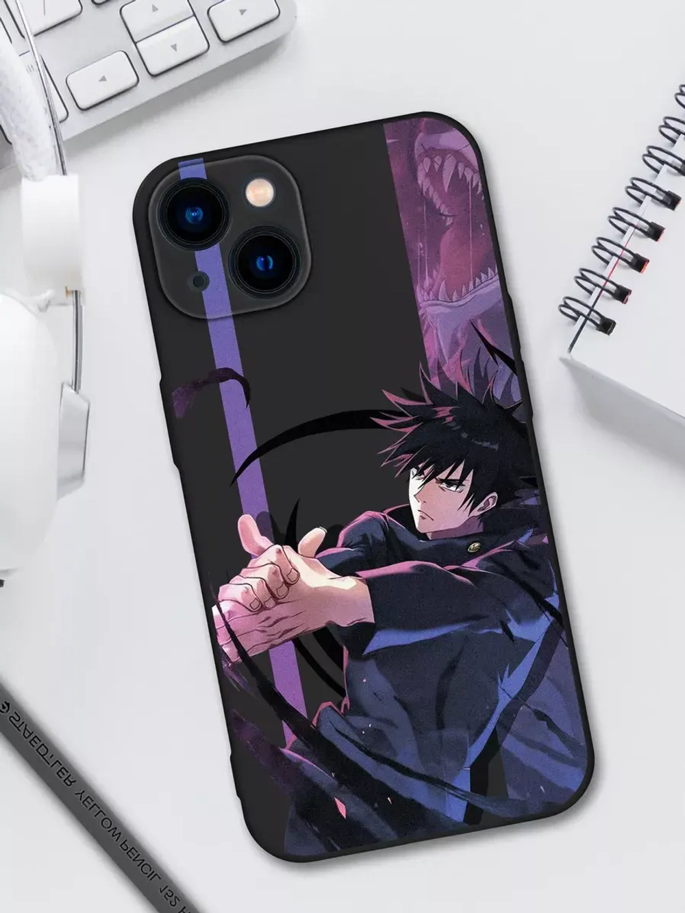 Чехол на iPhone 15 с принтом