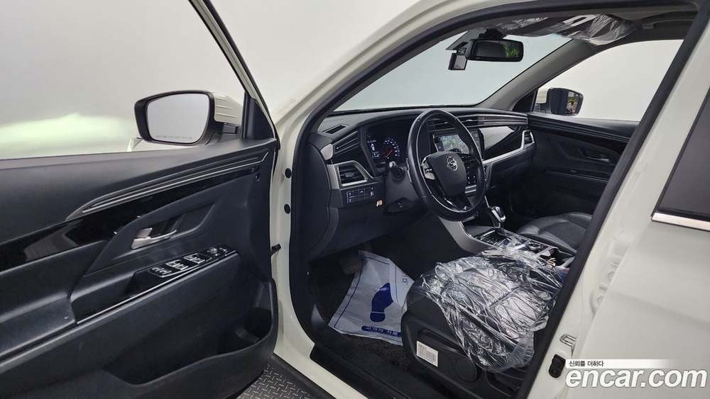 KG Mobility (Ssangyong) Beautiful Korando Дизель 1.6 2WD C5 (12.2019)